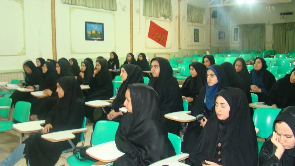 برگزاری همایش پژوهندگان ادب 3