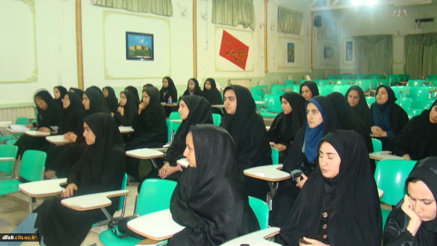 برگزاری همایش پژوهندگان ادب 3