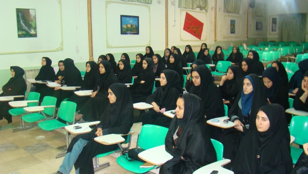 برگزاری همایش پژوهندگان ادب 5