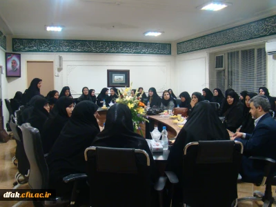 حضور و دیدار صمیمانه مشاور معاونت ریاست جمهوری و جمعی از بانوان عضو هیئت علمی دانشگاه های استان لرستان