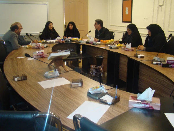 جلسه هیات امنا2