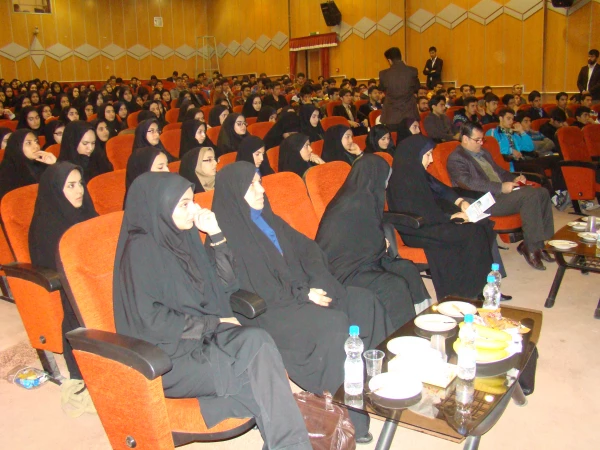 برگزاری مراسم از دانشجویان جدیدالورود