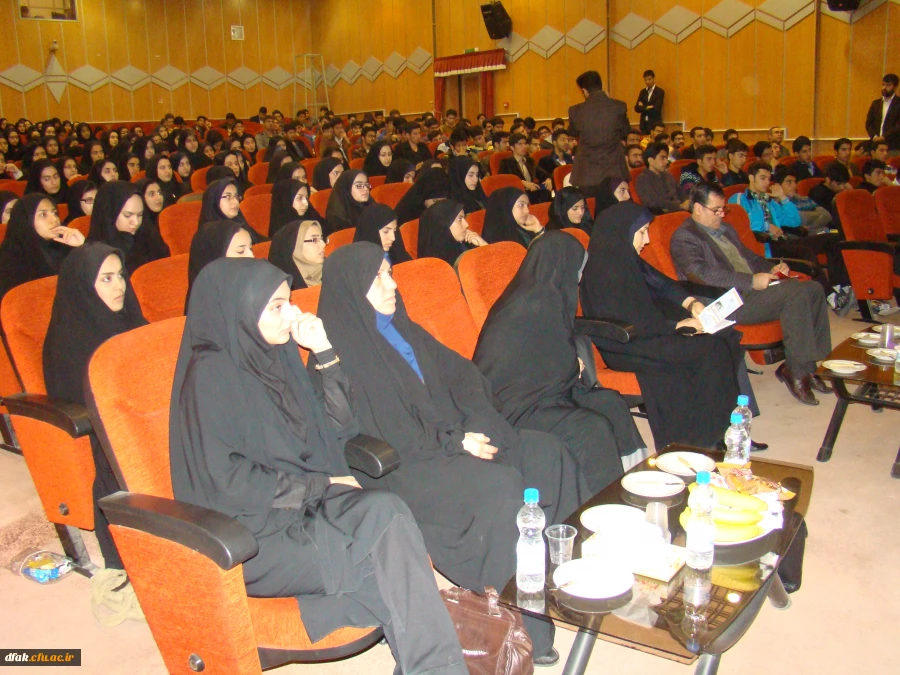 برگزاری مراسم از دانشجویان جدیدالورود