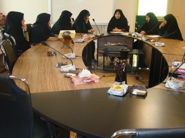 برگزاری جلسه شورای فرهنگی