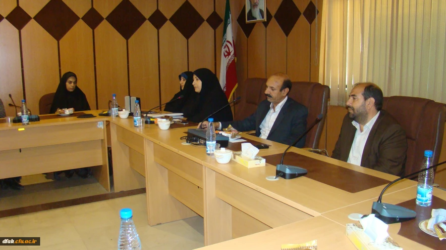 جلسه همدلی وهماهنگی پردیسهای خواهران و برادران لرستان جهت هرچه بهتر اجرایی شدن استقرار لایه ی مدیریت استانی دانشگاه فرهنگیان در استان لرستان