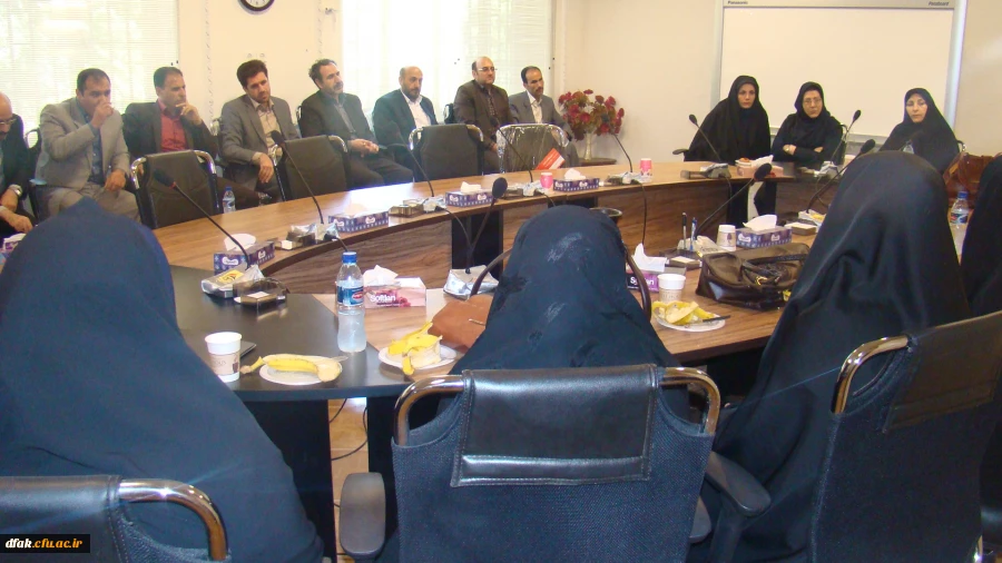 جلسه عمومی گروه آموزشی پردیس آیت الله کمالوند لرستان(خواهران)