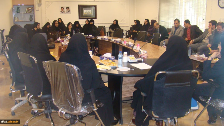 جلسه عمومی گروه آموزشی پردیس آیت الله کمالوند لرستان(خواهران)
