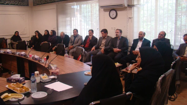 جلسه عمومی گروه آموزشی پردیس آیت الله کمالوند لرستان(خواهران)