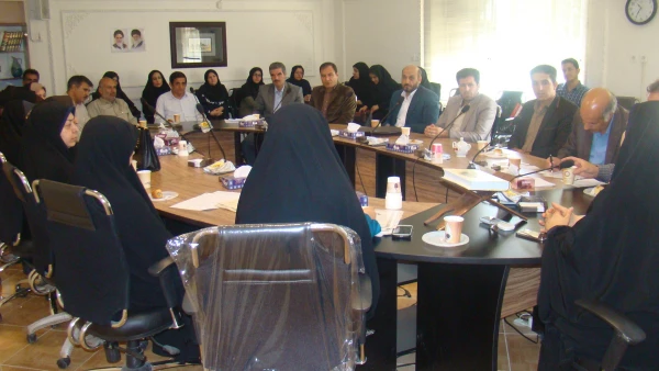 برگزاری جلسه گروههای آموزشی