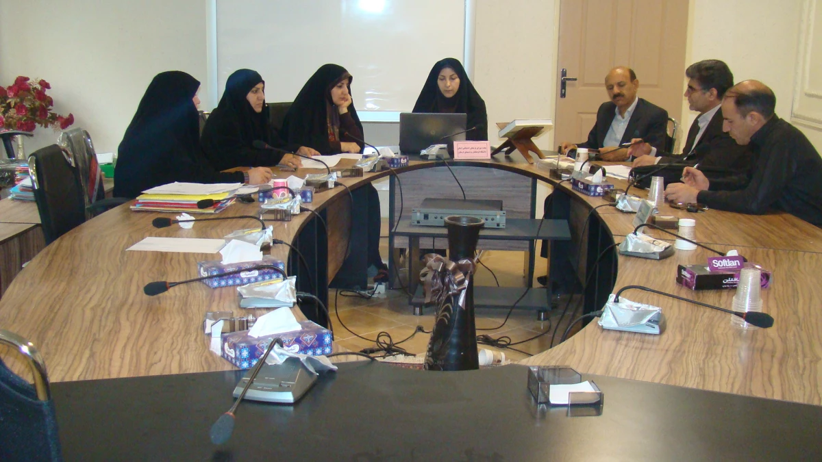 چهارمین جلسه ی شورای فرهنگی اجتماعی استان در رابطه با طرح ایرانشناسی و ایرانگردی   2