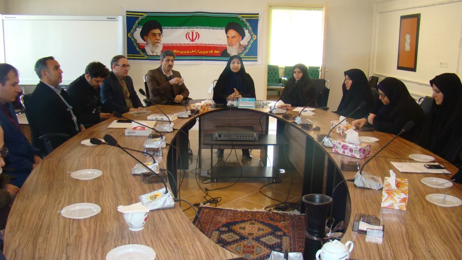 جشن فجر انقلاب