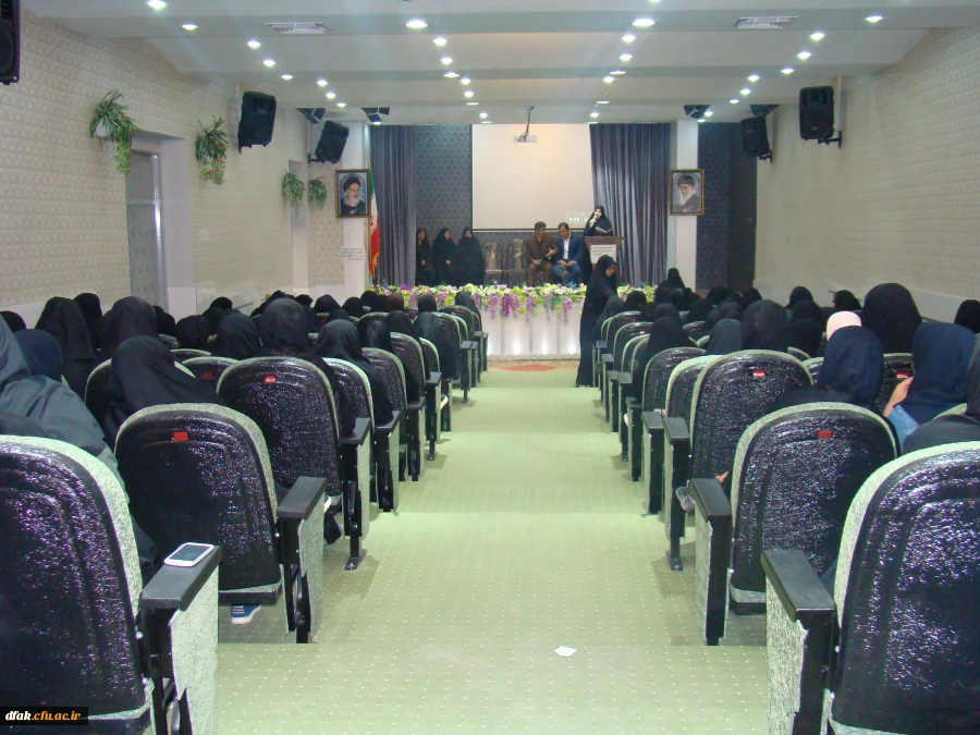 نشست با دانشجویان