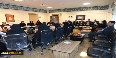 نشست هم اندیشی مدرسان پردیس آیت الله کمالوند