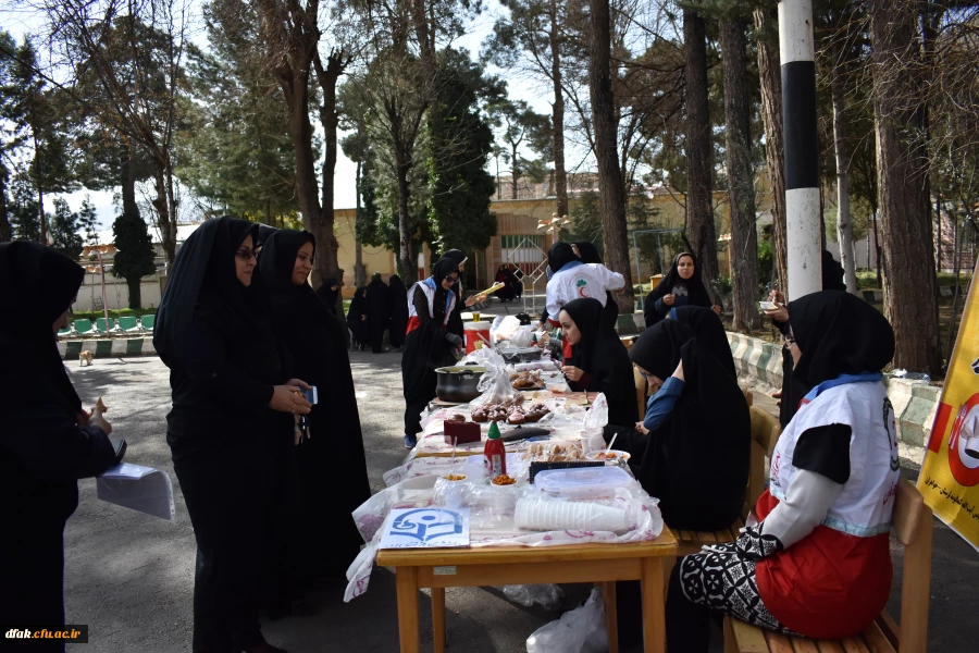 دست های مهربان