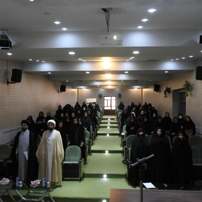 نشست علمی دشمن شناسی در تاریخ با استناد به قرآن کریم با تاکید بر نقش یهود