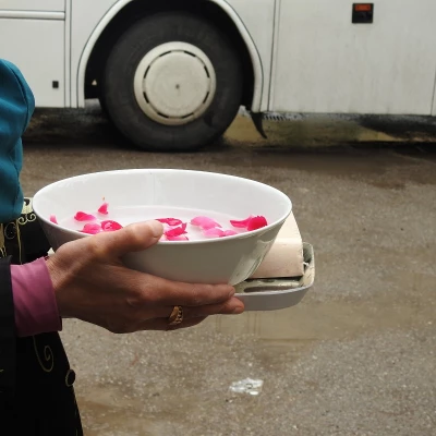 اردوی دانشجویان پردیس آیت اله کمالوند لرستان به حرم حضرت معصومه(س) و مسجد جمکران قم(+گزارش تصویری)