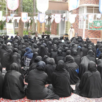 برگزاری محفل انس با قرآن بت ضیفات مهدوی در پردیس آیت اله کمالوند لرستان