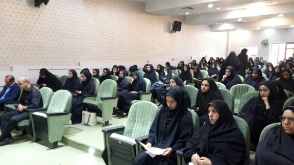 نشست توجیهی دانشجویان نو ورودی با مسئولین پردیس