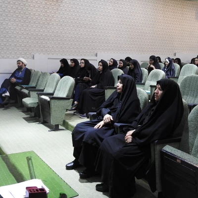 کرسی آزاد اندیشی چرا آمریکا ستیزی