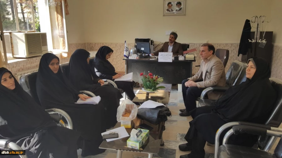 با حضور معاونت شورای دانشجویی، مسئول حراست پردیس و اعضای شورای صنفی برگزار گردید:
جلسه شورای صنفی