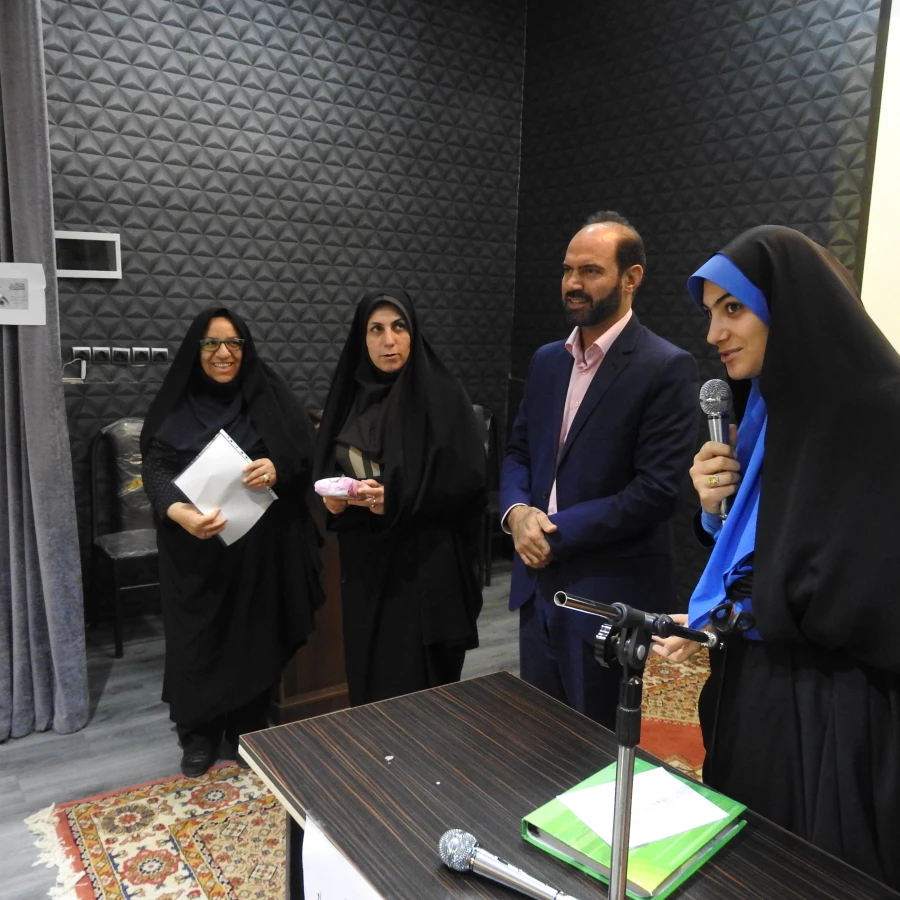 هفته کتابخوانی پردیس آیت اله کمالوند لرستن