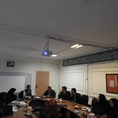 برگزاری جلسه تخصصی کارورزی با حضور اساتید در پردیس آیت اله کمالوند لرستان