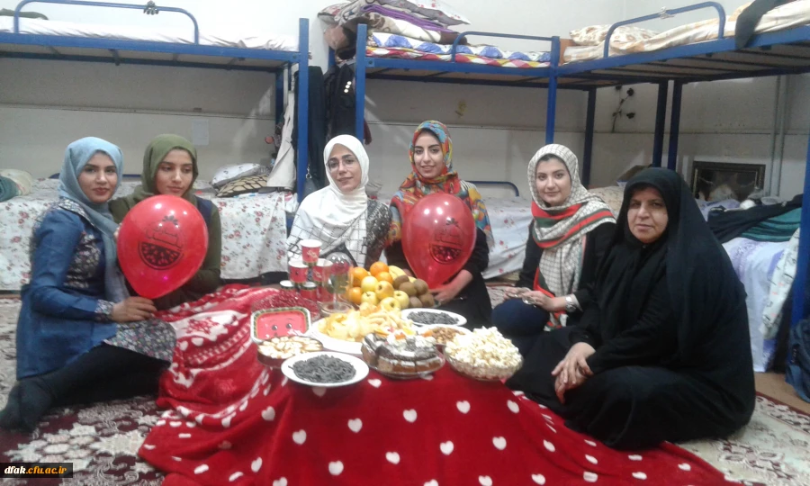 مراسم شب یلدا در خوابگاه های پردیس آیت اله کمالوند لرستان