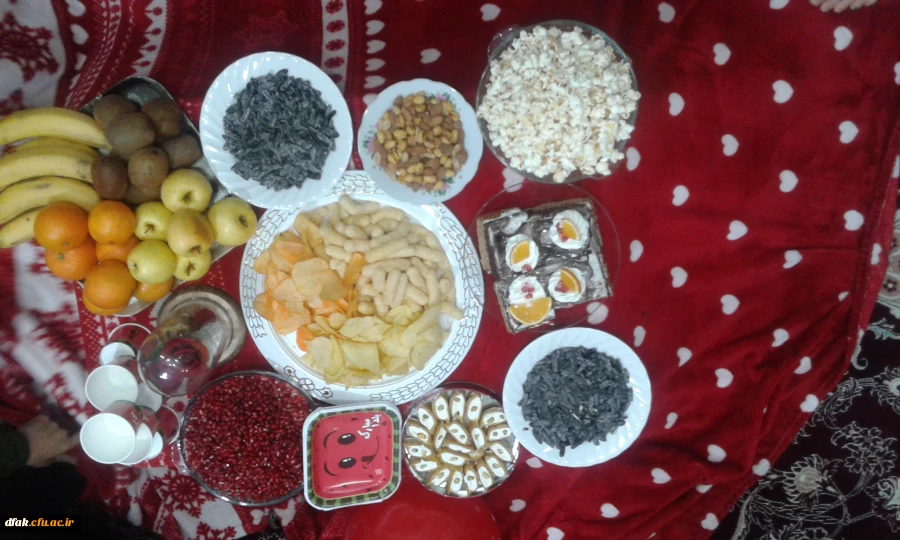 مراسم شب یلدا در خوابگاه های پردیس آیت اله کمالوند لرستان