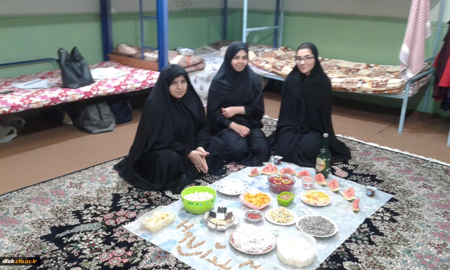 مراسم شب یلدا در خوابگاه های پردیس آیت اله کمالوند لرستان