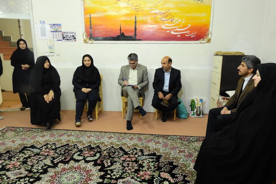 بازدید سرپرست و معاونت توسعه منابع و امور دانشجویی امور پردیس های استان لرستان از پردیس آیت اله کمالوند