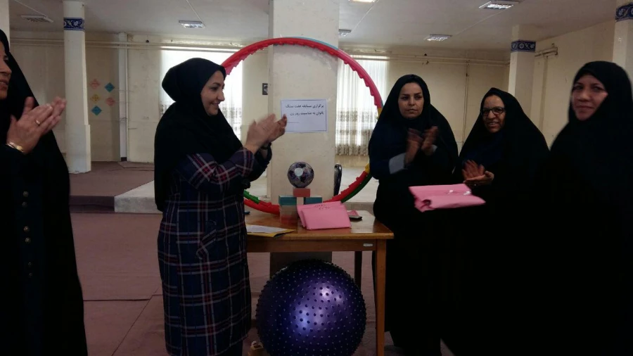 به مناسبت روز زن امور دانشجویی پردیس آیت اله کمالوند برگزار کرد: