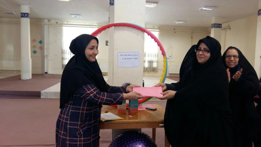 به مناسبت روز زن امور دانشجویی پردیس آیت اله کمالوند برگزار کرد: