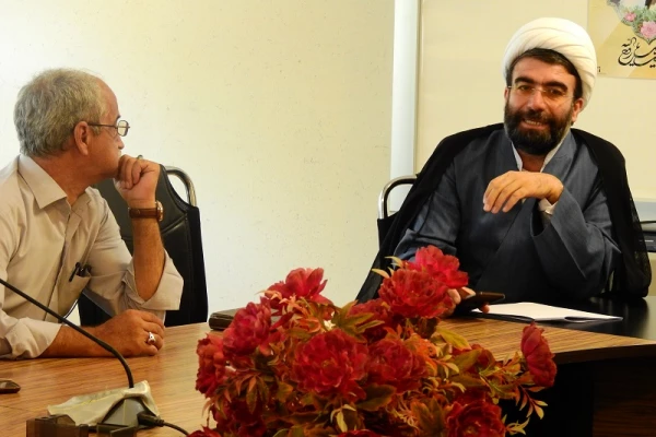 دیدار صمیمی مسئول دفتر نهاد مقام معظم رهبری در دانشگاه فرهنگیان لرستان با مسئولان و کارکنان پردیس