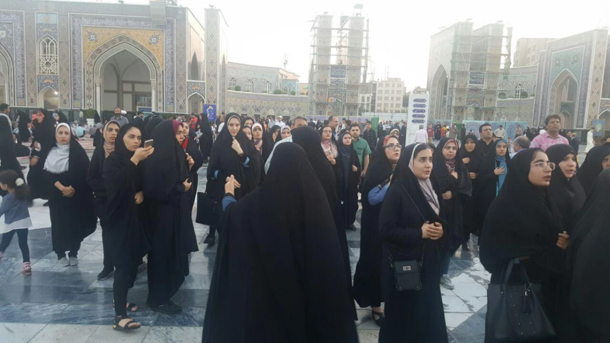 جشن فارغ التحصیلی در مشهد مقدس 3