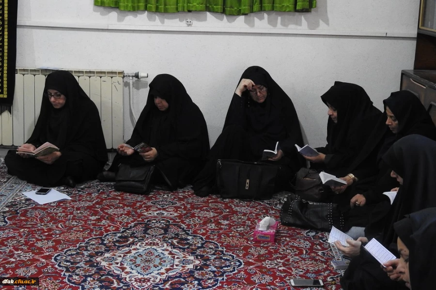 برگزاری مراسم زیارت عاشورا در پردیس آیت اله کمالوند لرستان