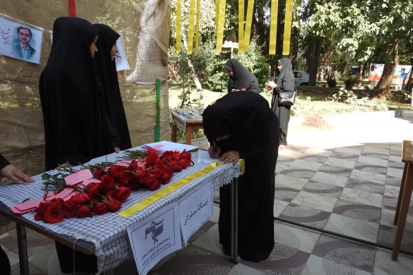 مراسم ثبت نام از دانشجو معلمان پردیس آیت اله کمالوند لرستان 