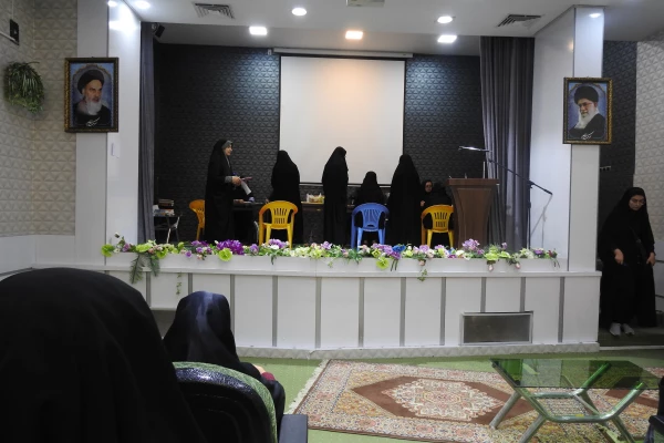 مراسم ثبت نام از دانشجو معلمان پردیس آیت اله کمالوند لرستان 