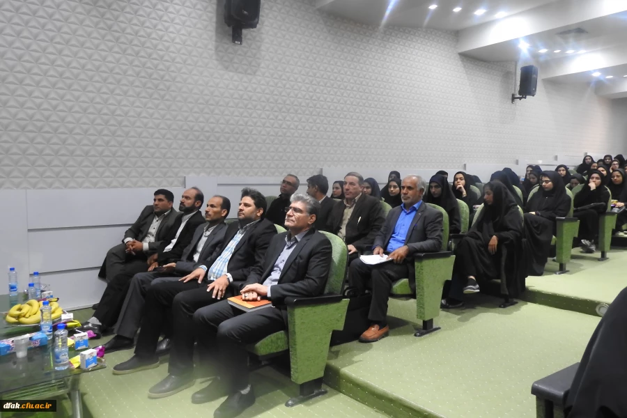 برگزاری مراسم استقبال از نو دانشجو معلمان پردیس آیت اله کمالوند لرستان