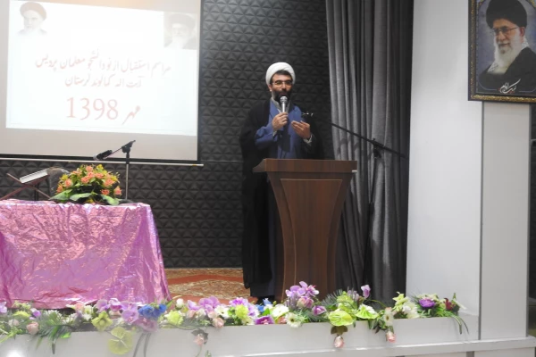 برگزاری مراسم استقبال از نو دانشجو معلمان پردیس آیت اله کمالوند لرستان