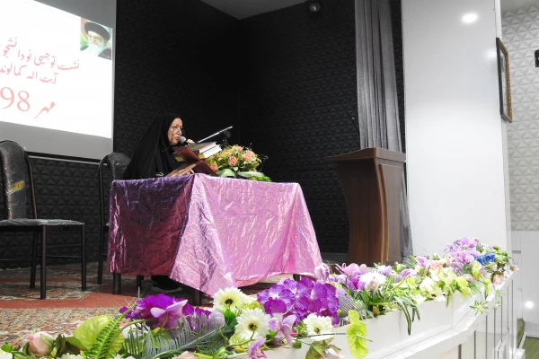 جلسه توجیهی پردیس آیت اله کمالوند