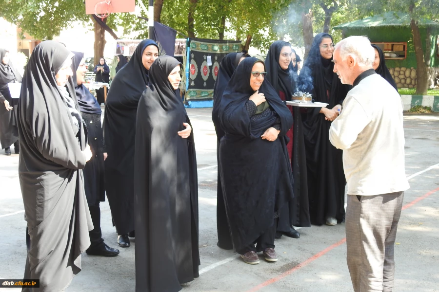 استقبال از زائرین کربلا( گزارش تصویری)