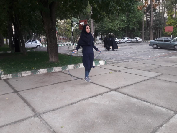 مسابقات طناب زنی
