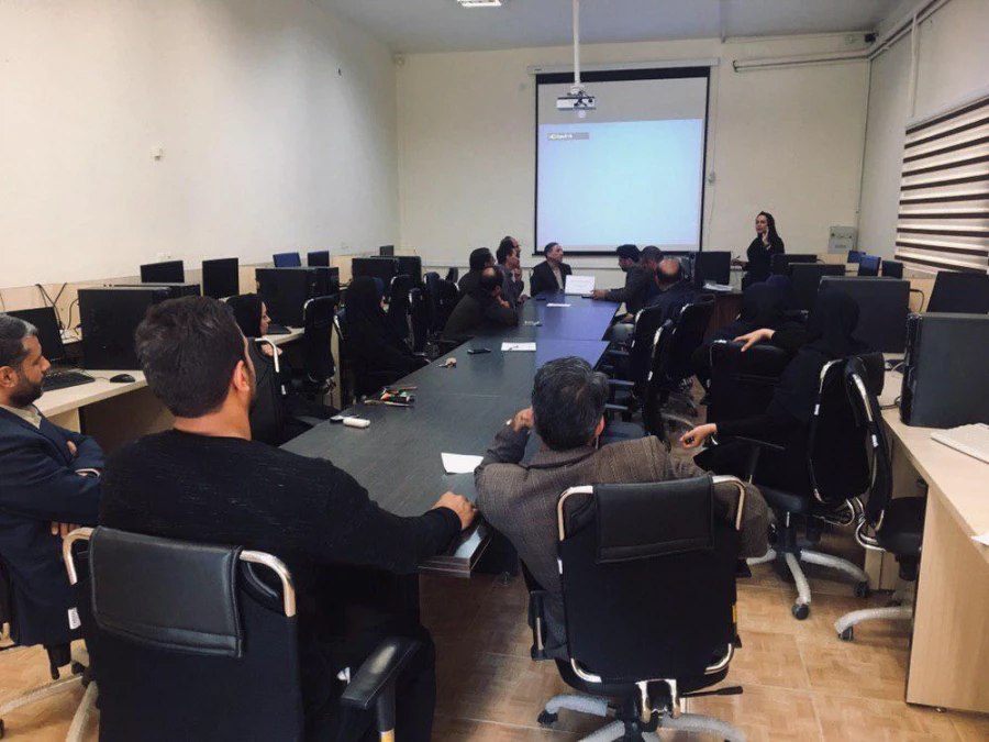 کارگاه آموزشی مراقبت های کمر و ستون فقرات 
