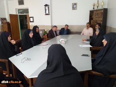 با حضور رئیس پردیس و مسئول حراست استان برگزار گردید:

انتصاب مسئول حراست مرکز  زینب کبری (س) بروجرد