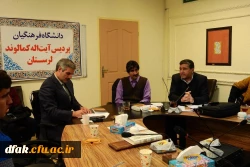 برگزاری جلسه نقد کتاب پنبه، آب و هوا و شتر در ایران دوره اسلامی در پردیس آیت اله کمالوند  