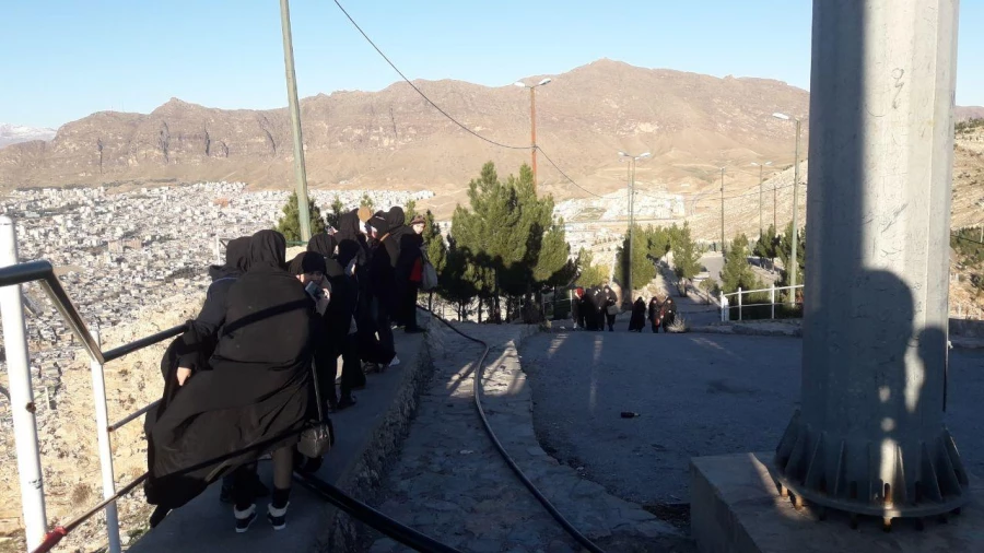 بازدید دانشجویان پردیس و کارکنان پردیس آیت اله کمالوند از بام لرستان