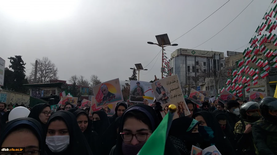 شرکت کارکنان در گرامیداشت یوم الله 22 بهمن و چهلم شهید سپهبد حاج قاسم سلیمانی  10