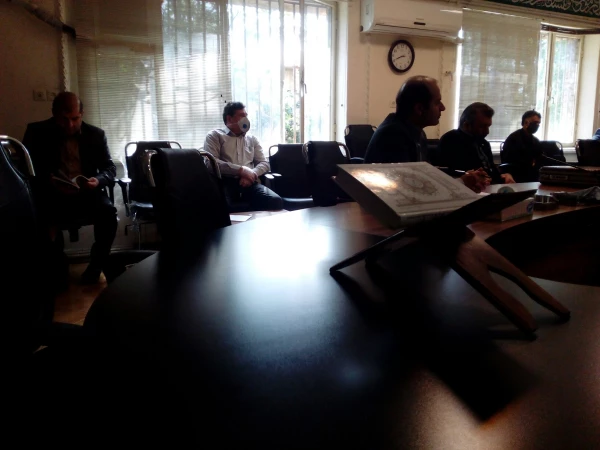 تشکیل جلسه آموزش اردیبهشت ماه 3