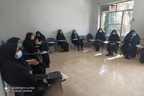 کرسی آزاد اندیشی 4