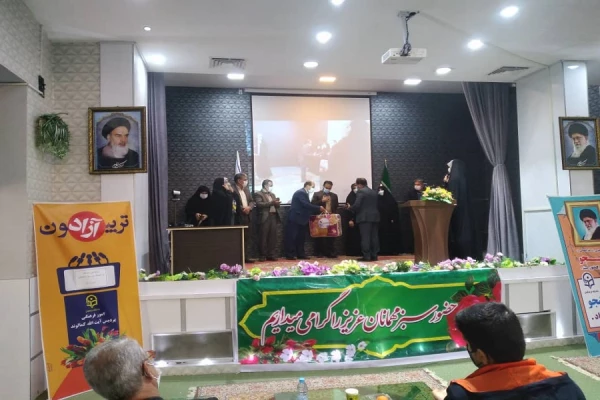 تجلیل از دانشجویان برتر در حوزه اردوهای جهادی دانشجویی 4